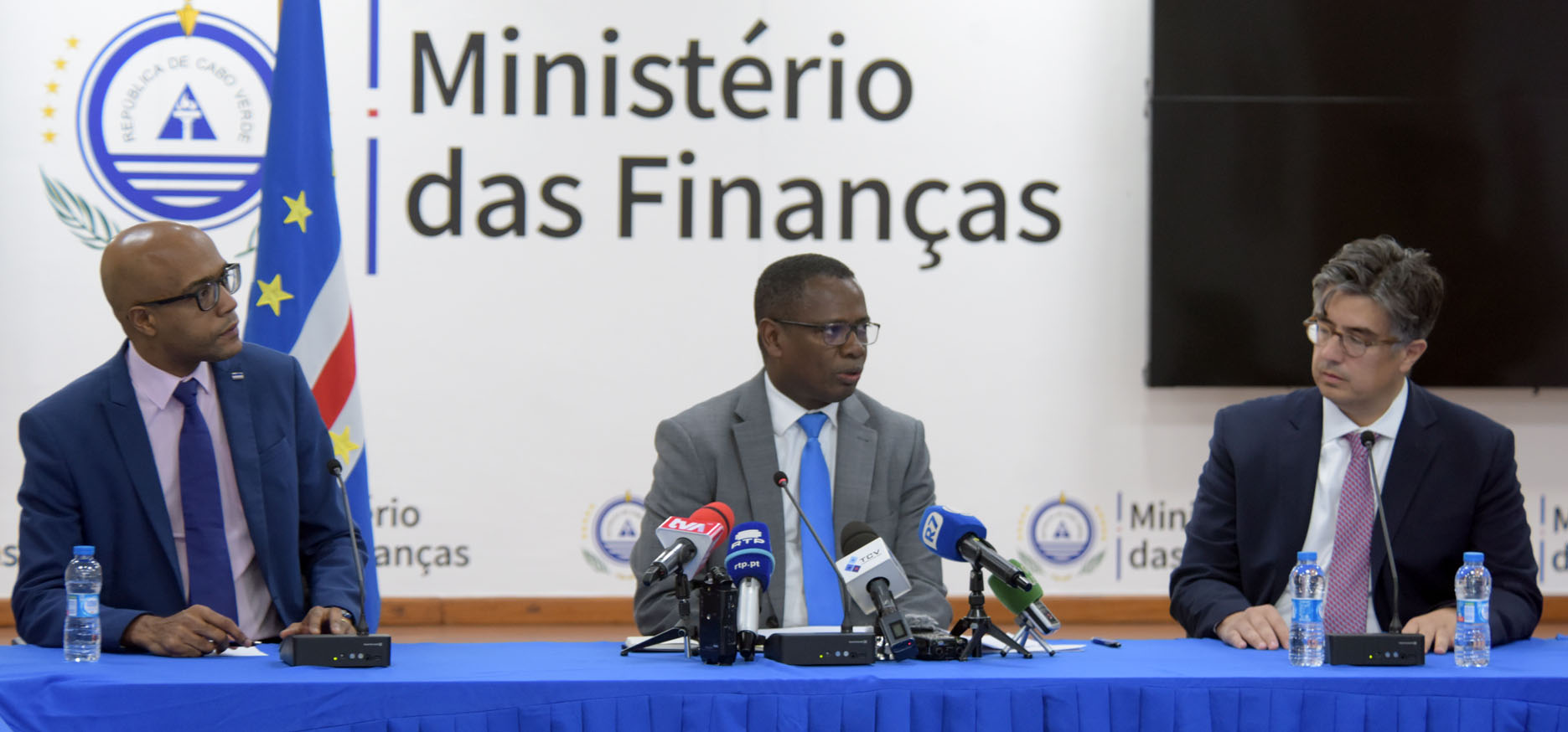 Inicio - Ministério das Finanças
